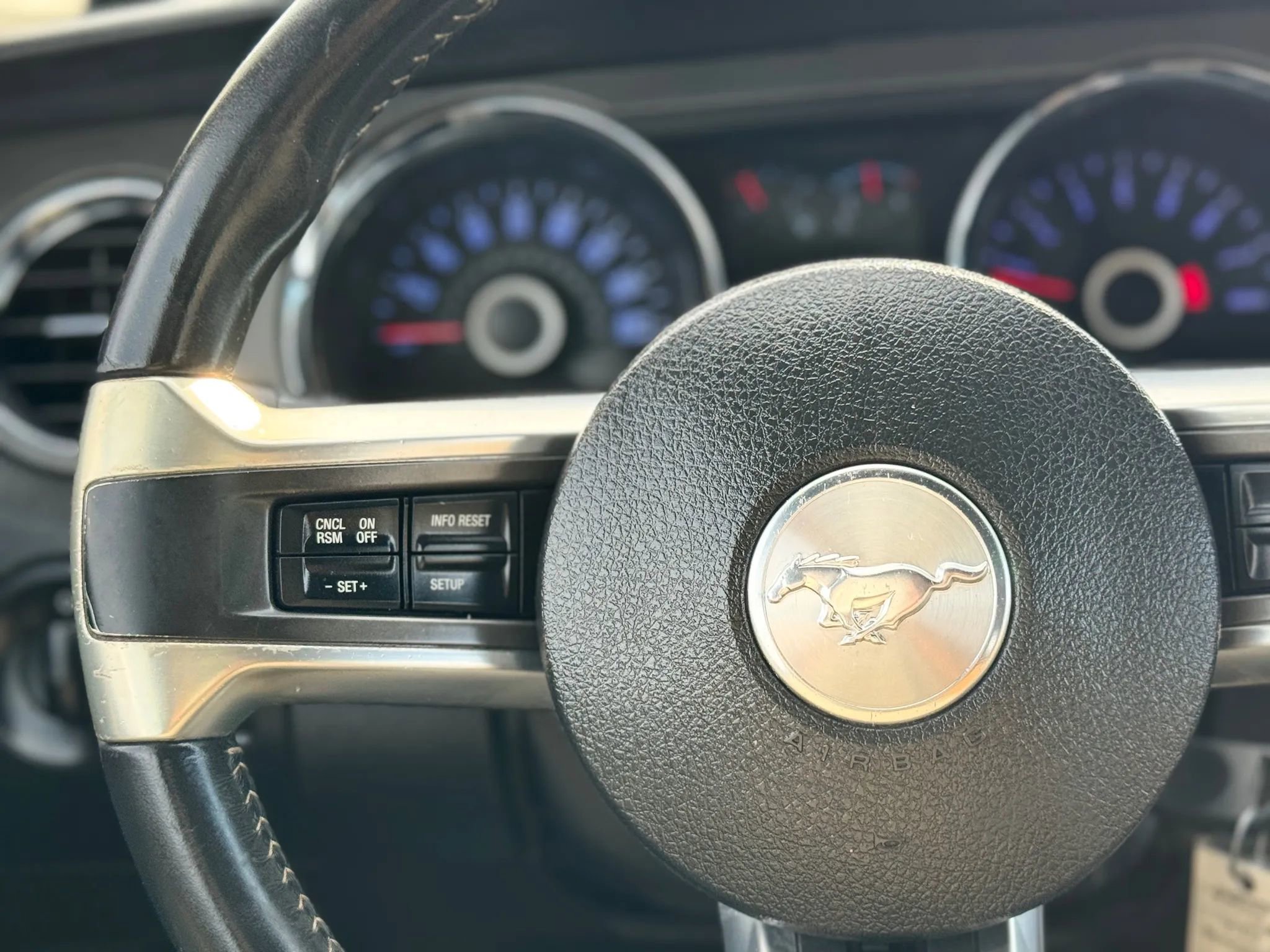 Used 2014 Ford Mustang V6 Convertible 2D image 22