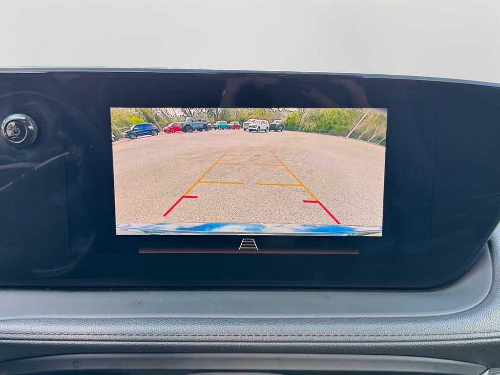 Used 2024 Buick Encore GX Sport Touring w/ Comfort Package image 26