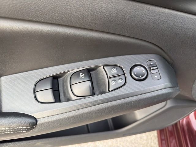 Used 2024 Nissan Altima 2.5 SV image 24