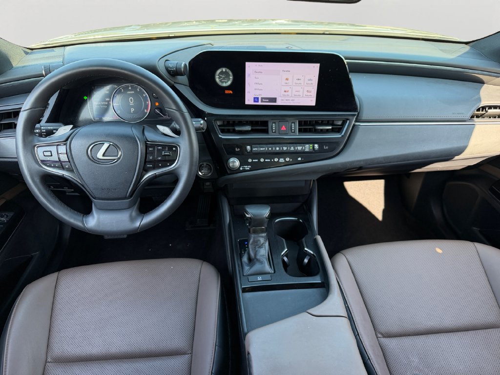 Certified 2023 Lexus ES 350 w/ Accessory Package (Z2) FWD image 12