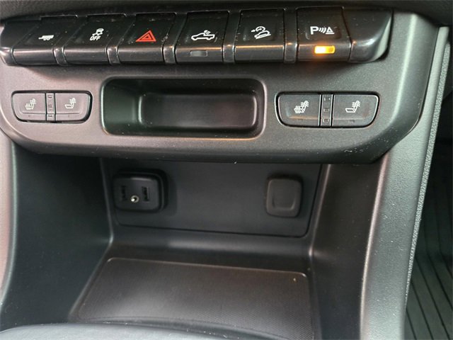 Used 2022 GMC Canyon AT4 image 19