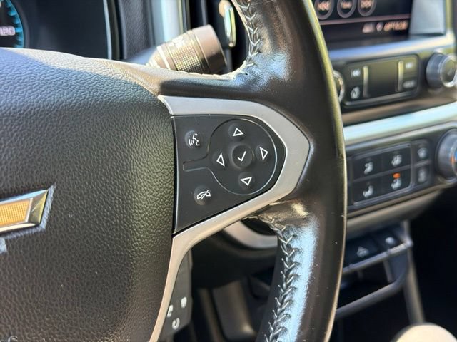 Used 2022 Chevrolet Colorado LT w/ LT Convenience Package AWD/4WD image 12