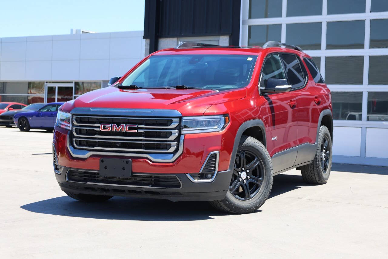 Used 2023 GMC Acadia AT4 w/ Technology Package AWD/4WD image 3