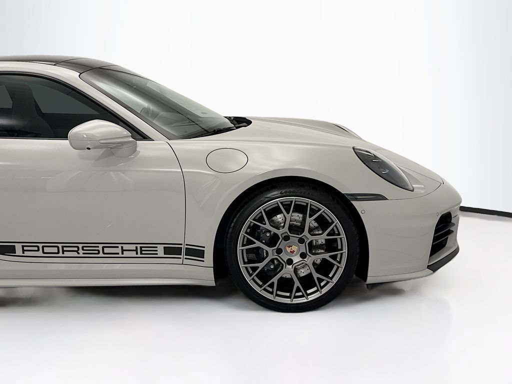 Certified 2026 Porsche 911 Carrera RWD image 11