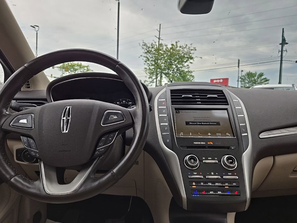 Used 2017 Lincoln MKC Reserve AWD/4WD image 42