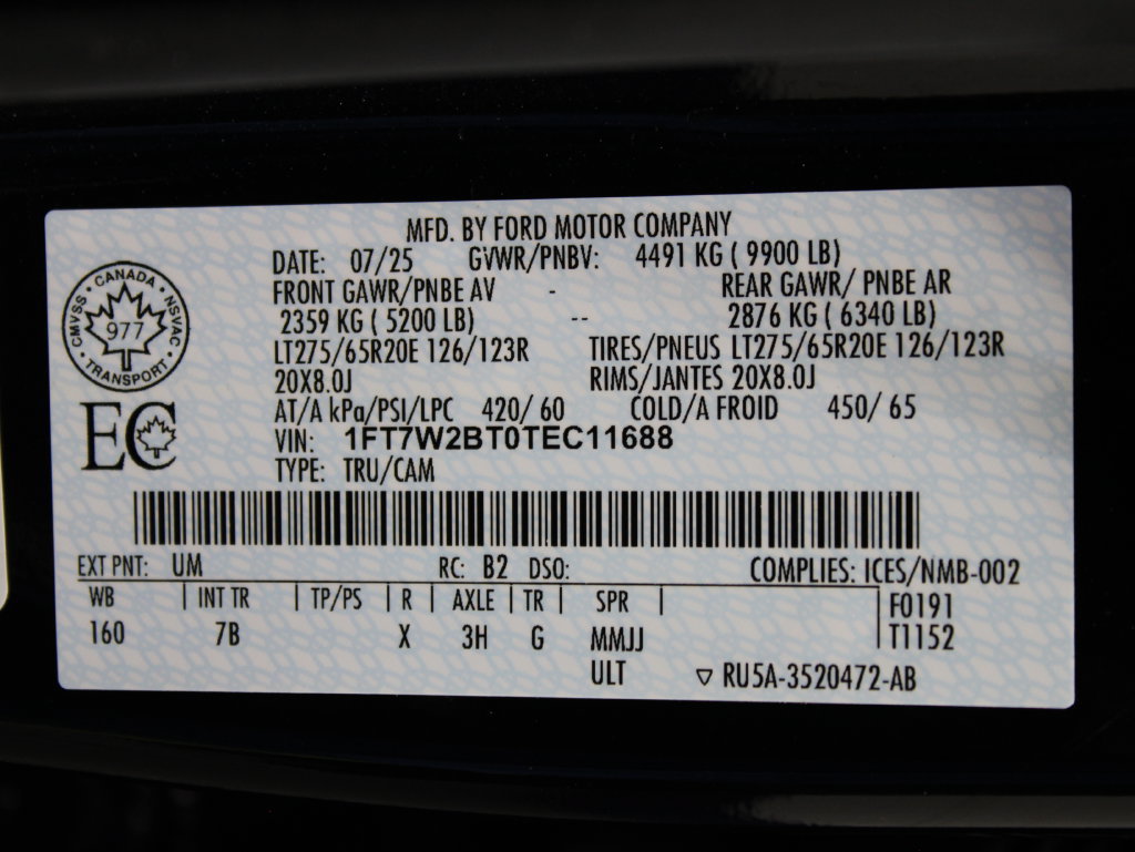 Used 2026 Ford F250 Platinum w/ FX4 Off-Road Package AWD/4WD image 84