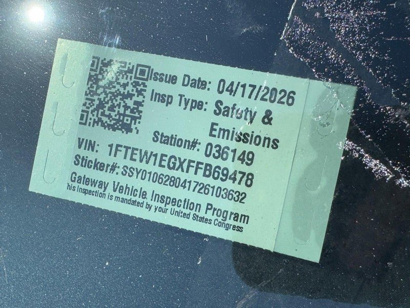 Used 2015 Ford F150 Platinum w/ Equipment Group 701A Luxury AWD/4WD image 25