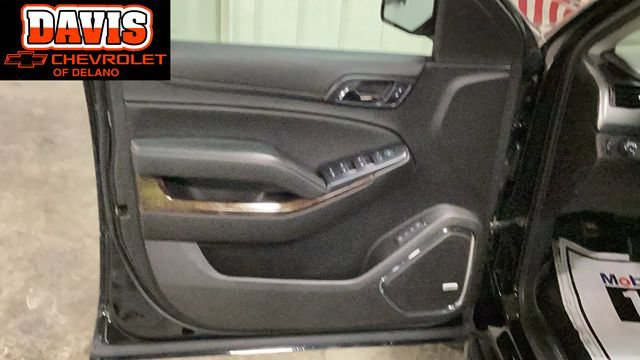Used 2018 Chevrolet Suburban LT AWD/4WD image 13