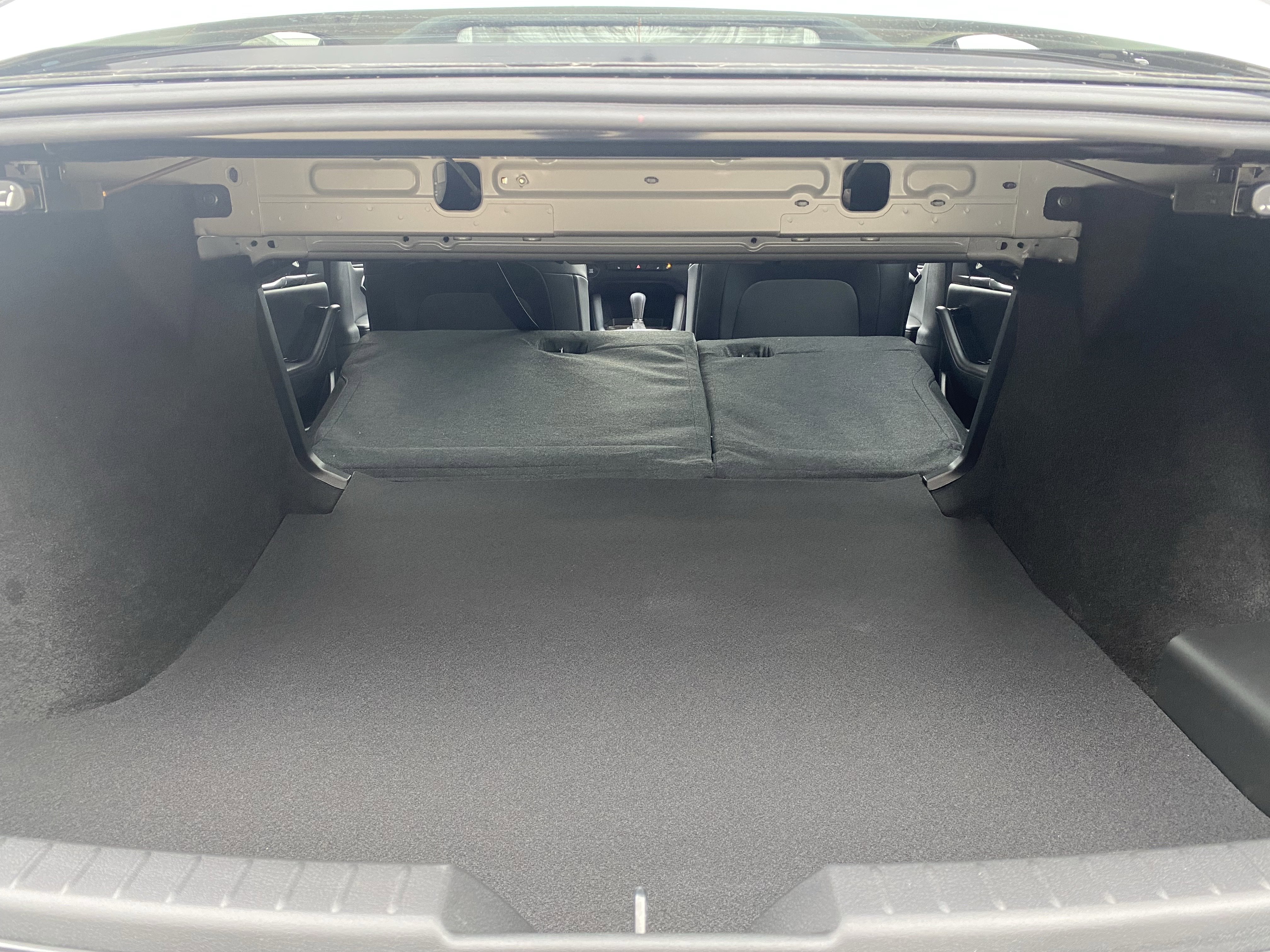 New 2026 MAZDA MAZDA3 2.5 S Sedan w/ Preferred Pkg image 28