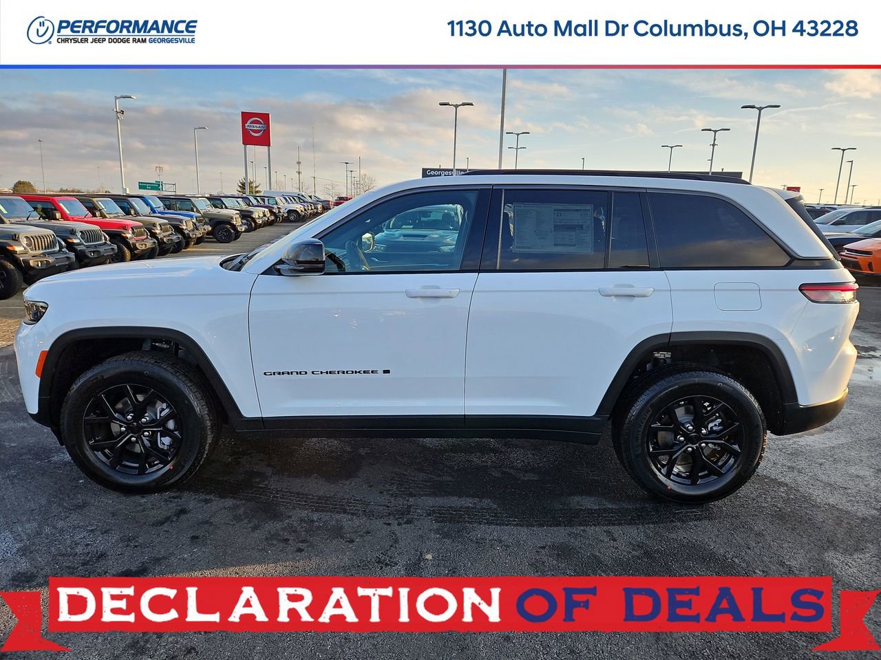 New 2026 Jeep Grand Cherokee Altitude AWD/4WD image 4