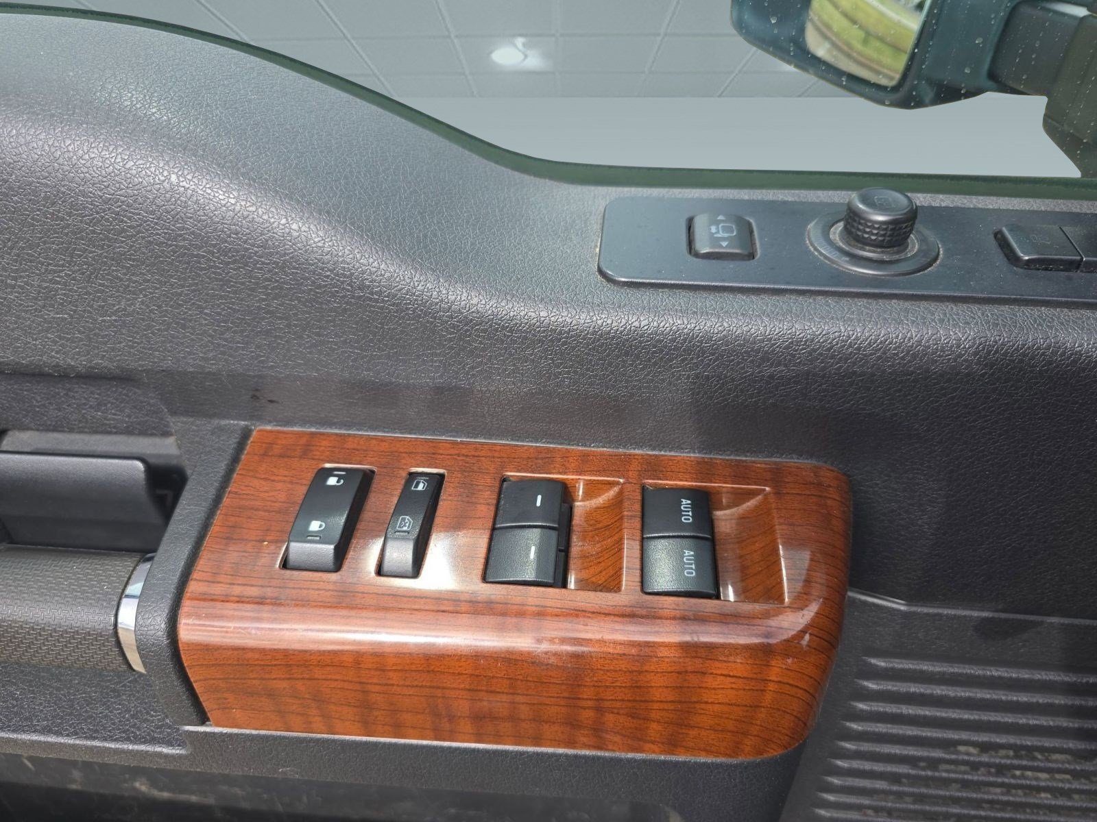 Used 2016 Ford F250 King Ranch image 11