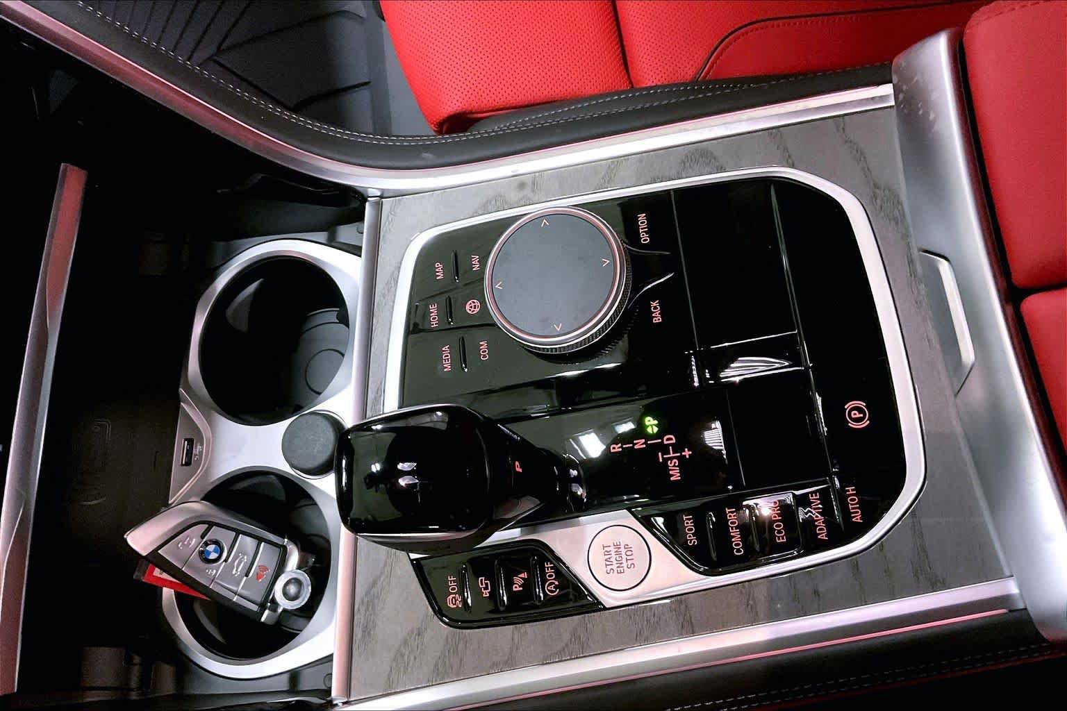 New 2026 BMW 840i w/ Driving Assistance Package RWD image 7
