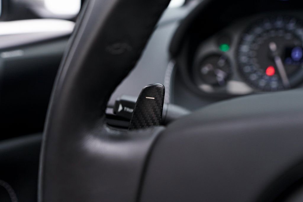 Used 2016 Aston Martin DB9 GT RWD image 71
