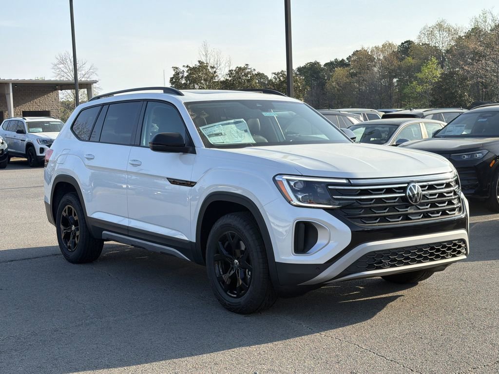 New 2026 Volkswagen Atlas Peak Edition AWD/4WD image 7