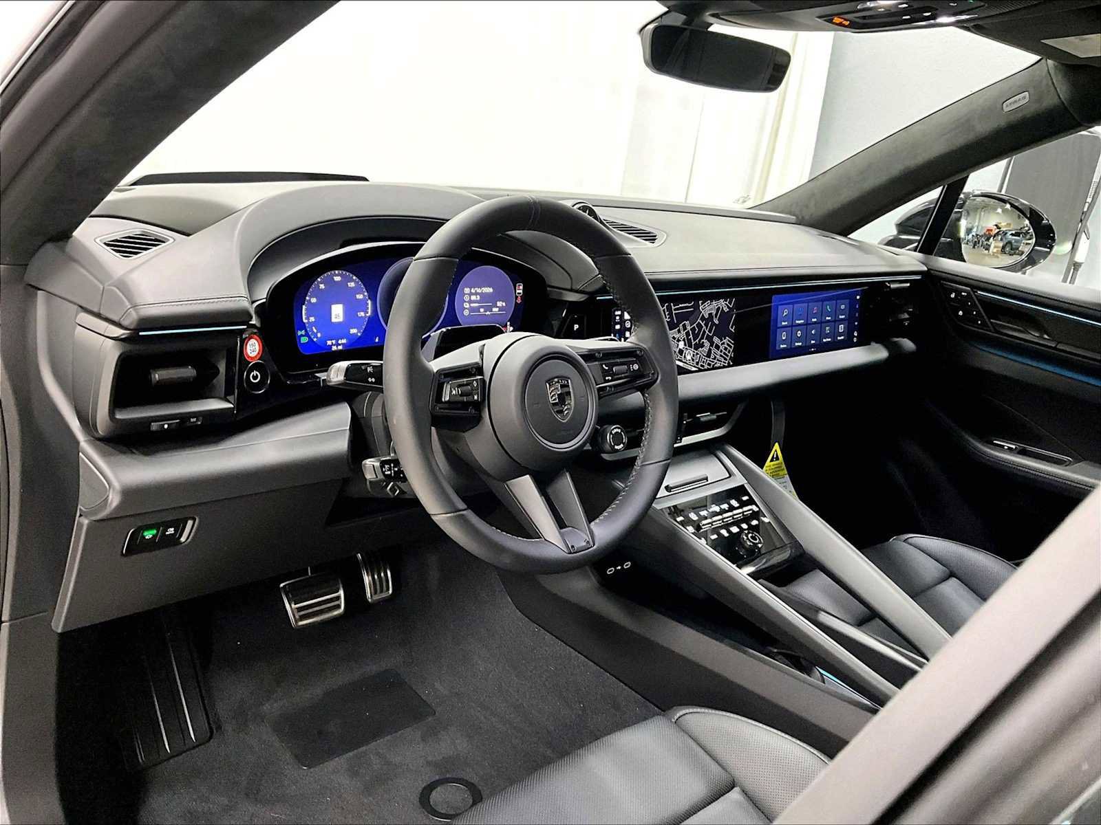 New 2026 Porsche Macan Turbo Electric image 4