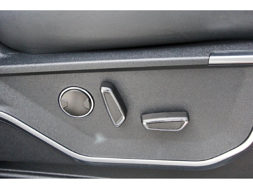 Certified 2025 Ford F150 Raptor AWD/4WD image 40