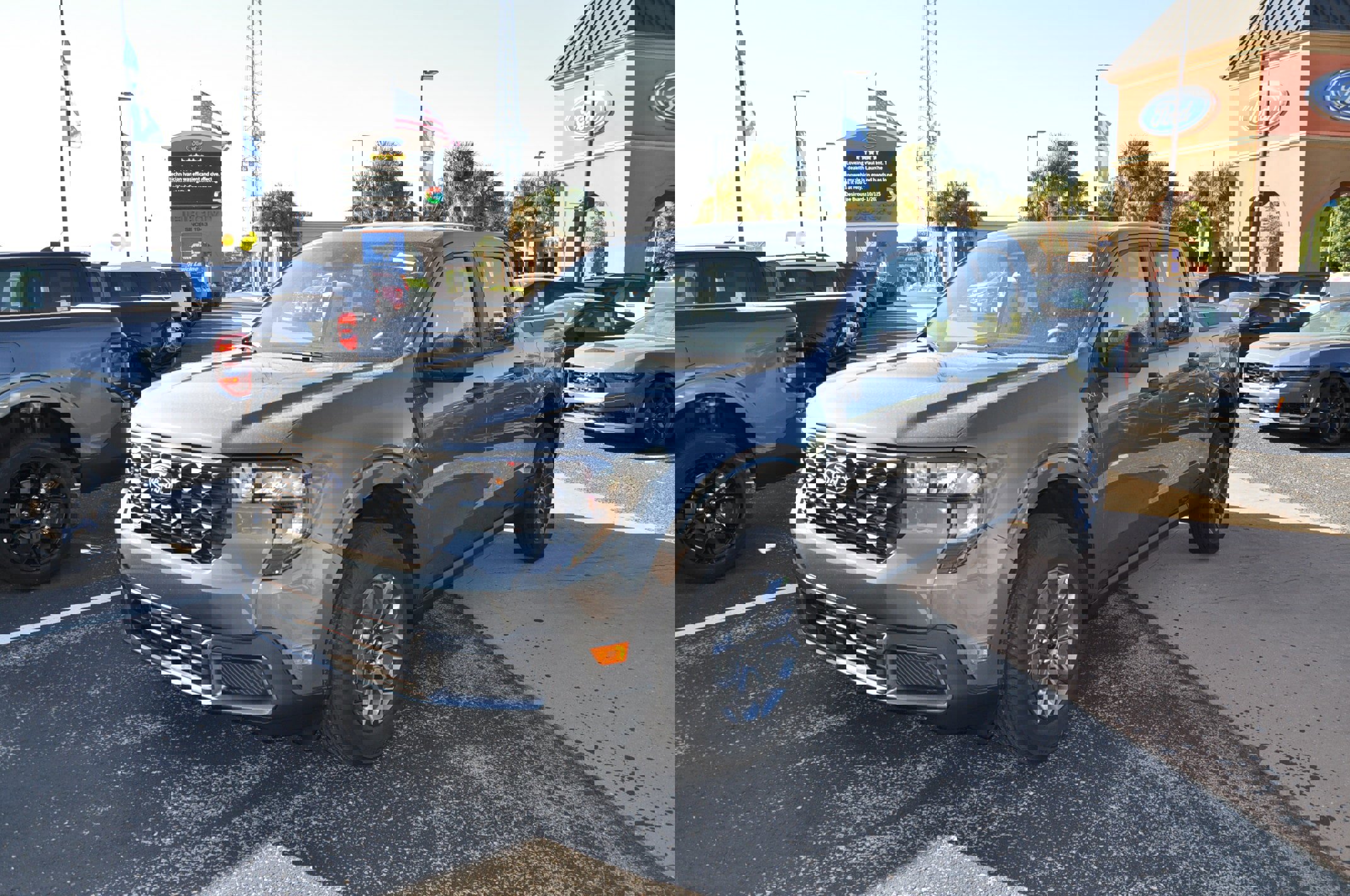 New 2025 Ford Maverick XLT w/ 4K Tow Package