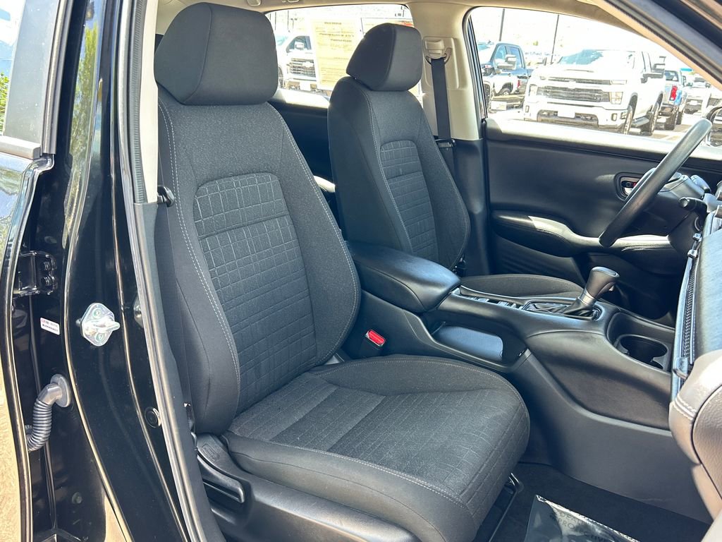 Used 2024 Honda HR-V LX image 15