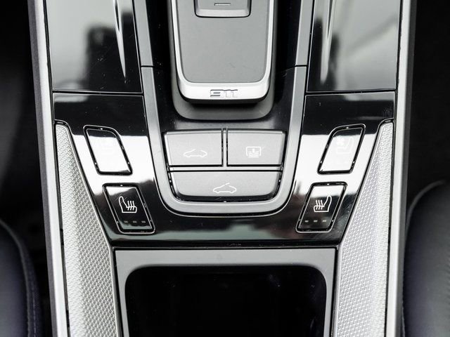 Certified 2025 Porsche 911 Carrera image 23