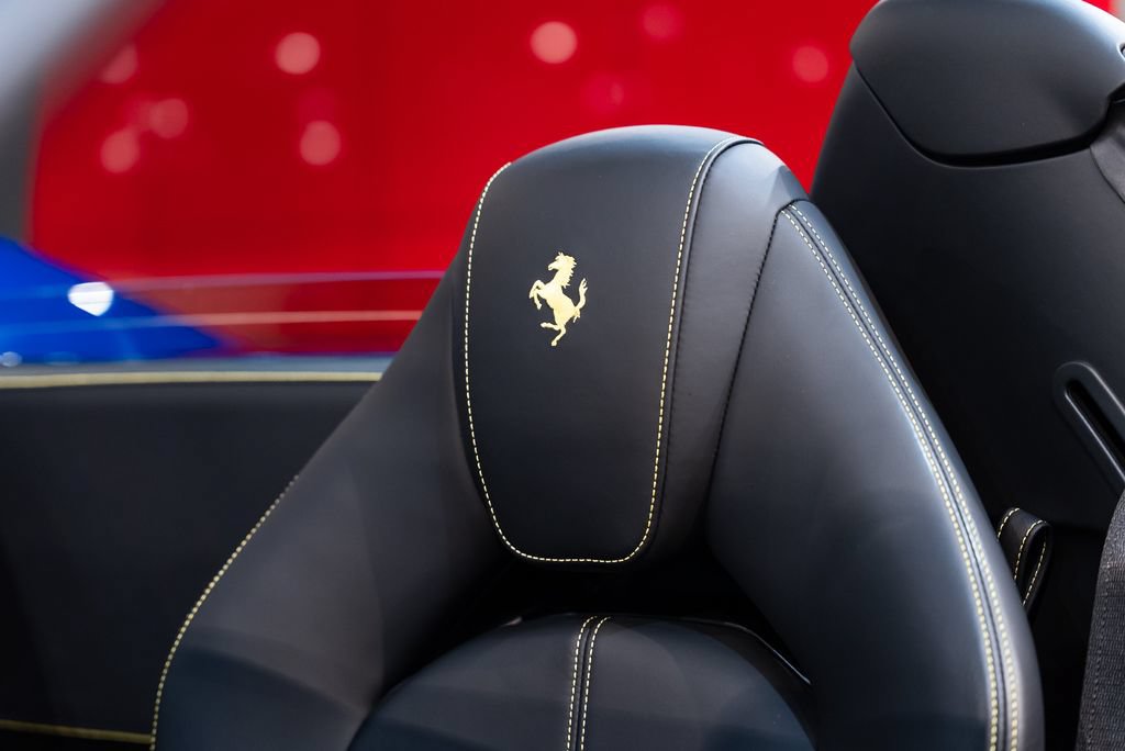Certified 2021 Ferrari F8 Tributo RWD image 6
