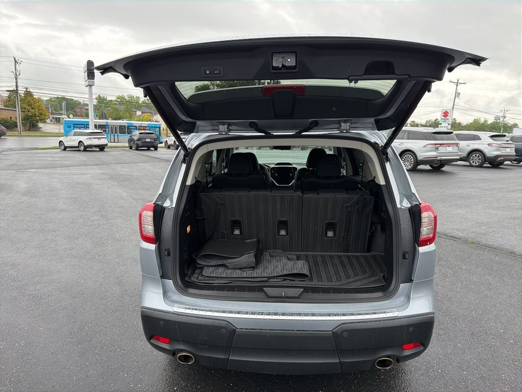 Certified 2023 Subaru Ascent Touring AWD/4WD image 17