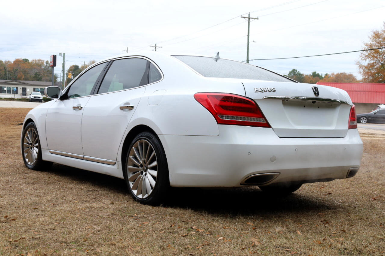 Used 2016 Hyundai Equus Signature image 3