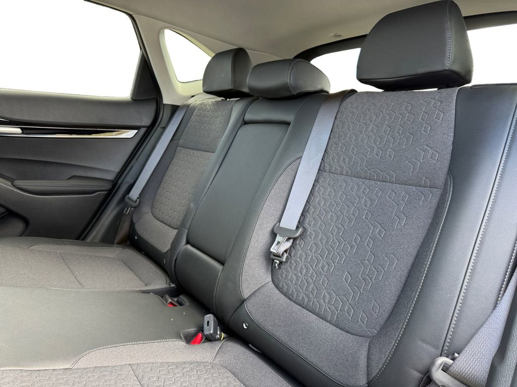 New 2026 Kia Seltos S AWD/4WD image 14