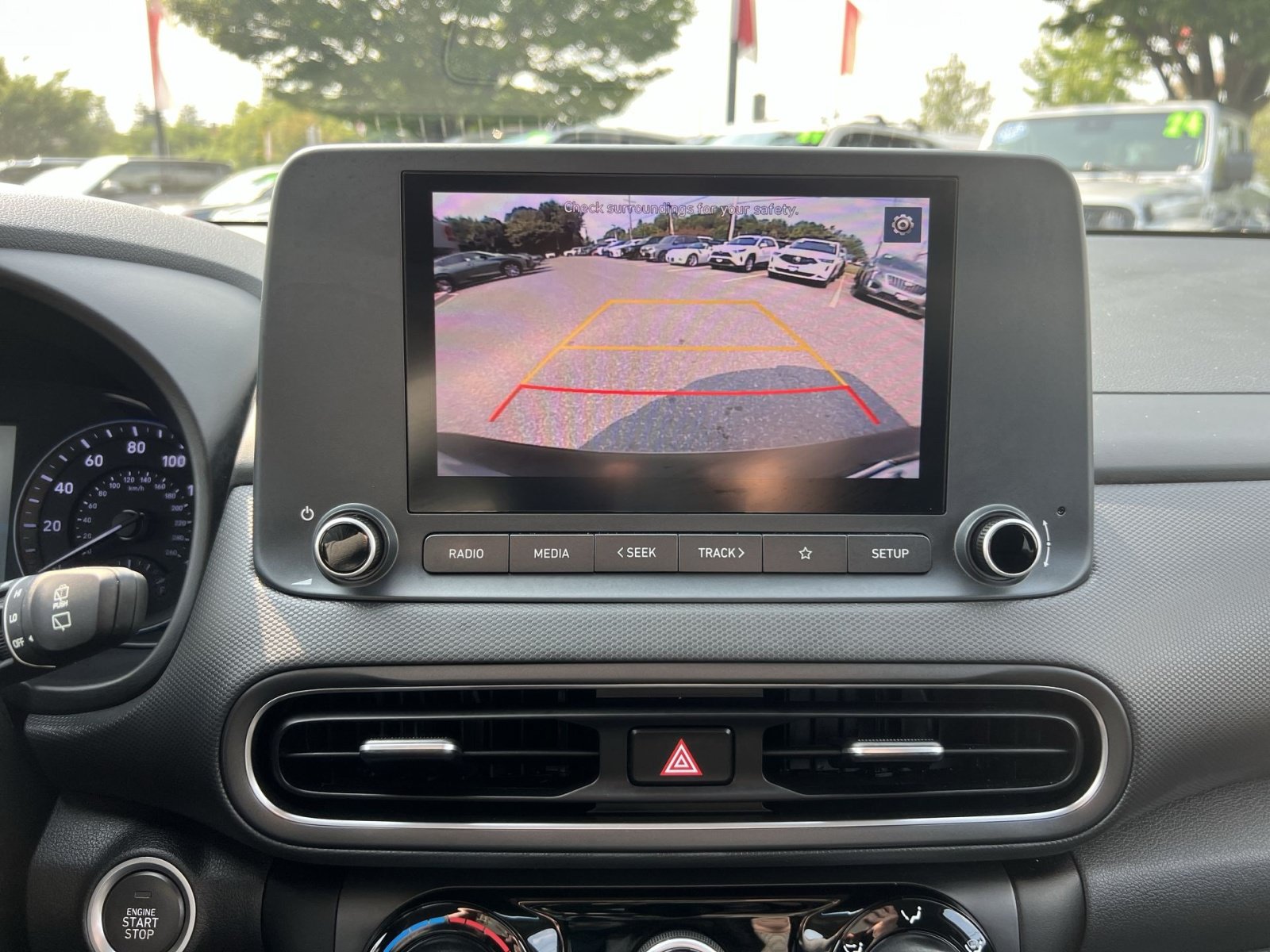 Used 2023 Hyundai Kona SEL AWD/4WD image 19