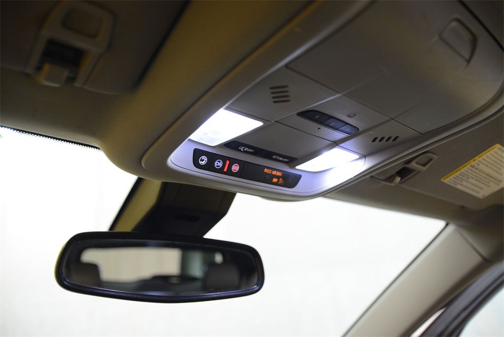 Used 2020 GMC Terrain SLT w/ Preferred Package image 27