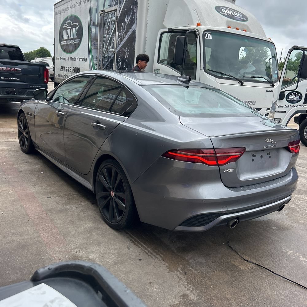 Used 2020 Jaguar XE R-Dynamic S AWD/4WD image 8