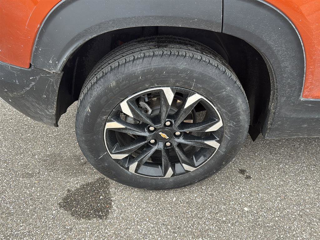 Used 2023 Chevrolet TrailBlazer LT w/ Convenience Package image 8