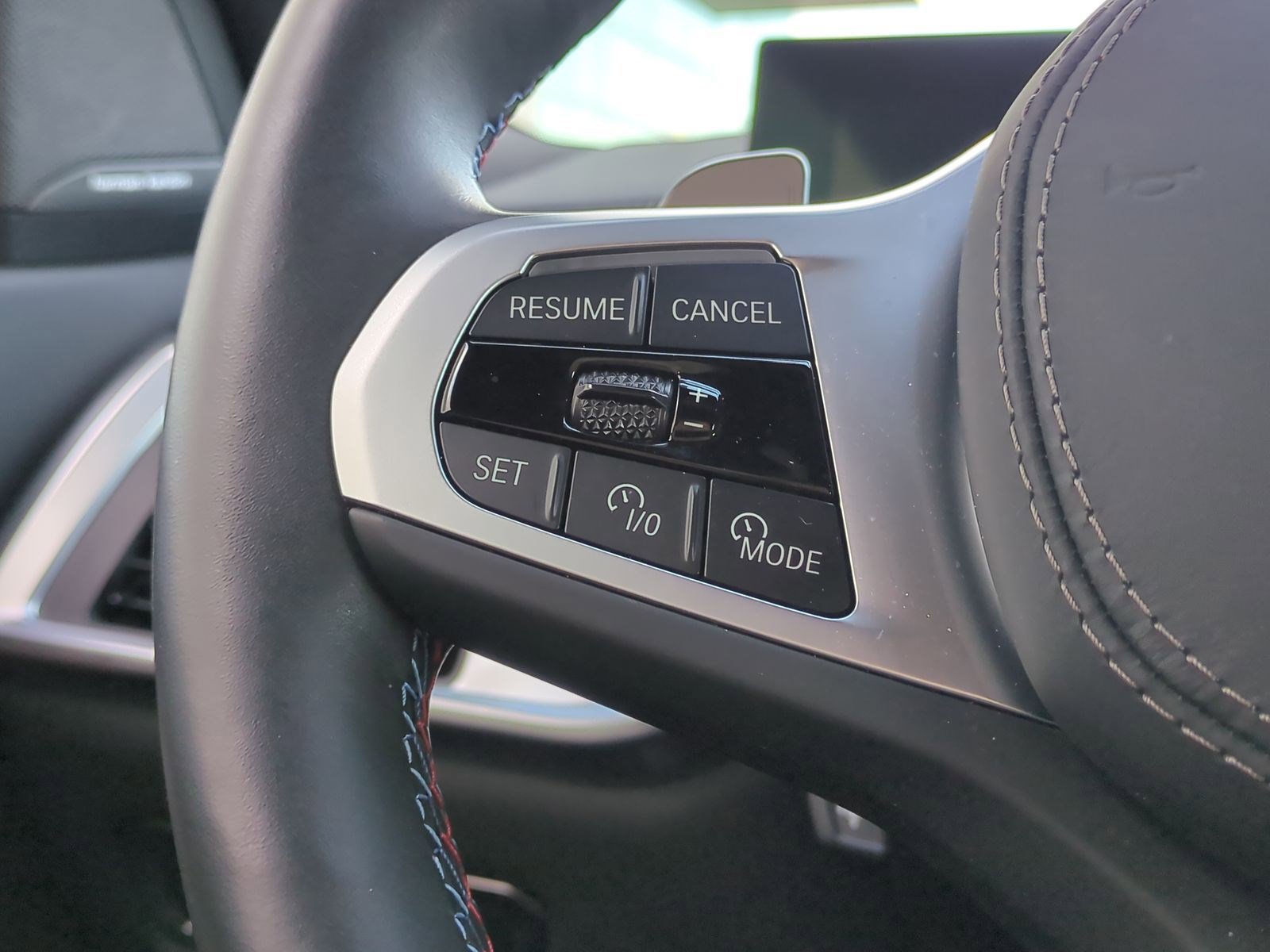 Used 2026 BMW X7 M60i image 19