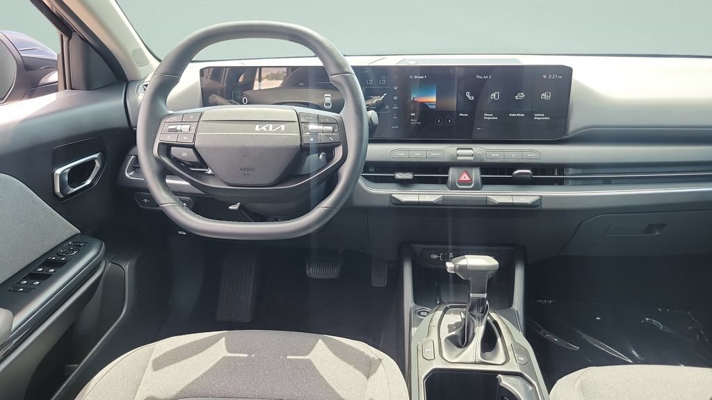 Used 2025 Kia K4 EX FWD image 15