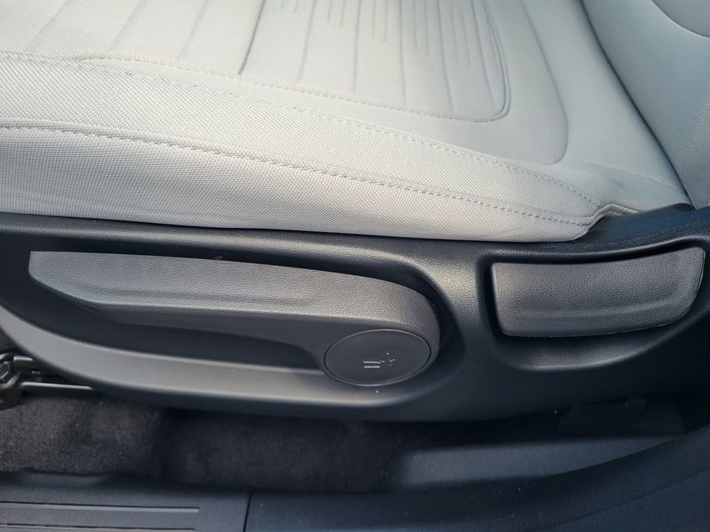 New 2026 Hyundai Santa Cruz SE AWD/4WD image 15