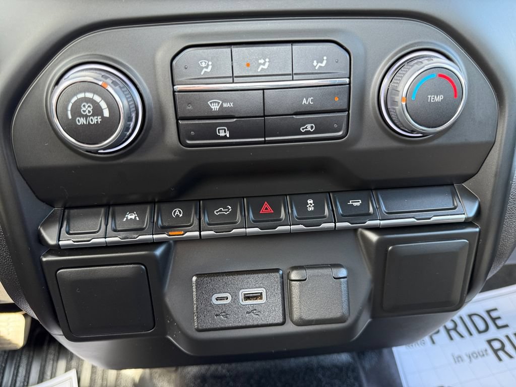 Used 2025 Chevrolet Silverado 1500 W/T RWD image 16