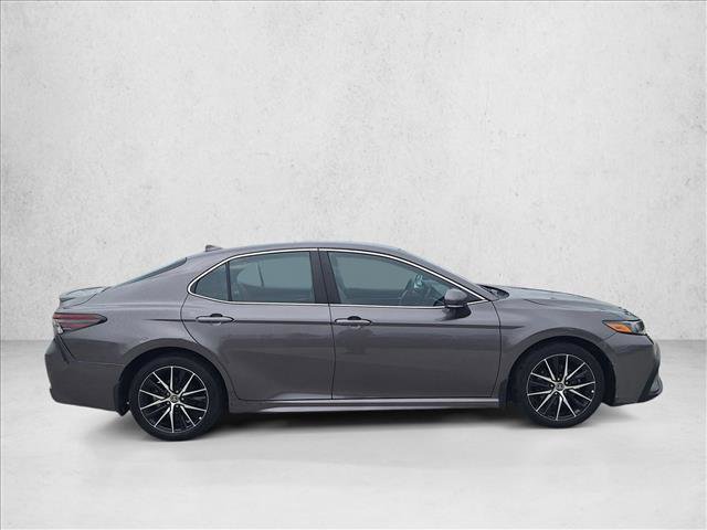 Certified 2024 Toyota Camry SE FWD image 5