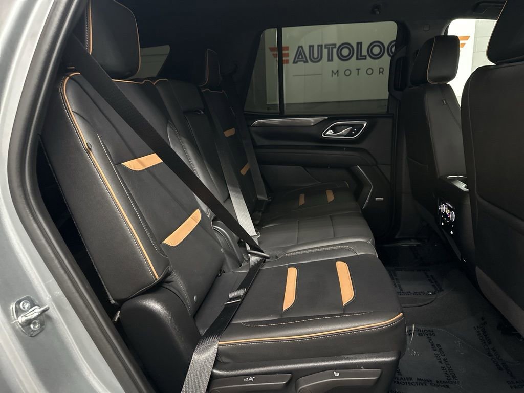 Used 2024 GMC Yukon AT4 w/ Technology Package image 35