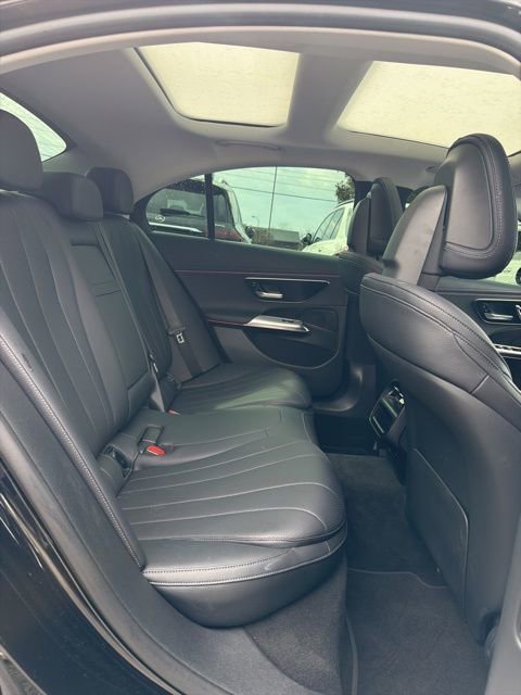 Certified 2024 Mercedes-Benz E 350 4MATIC Sedan image 26