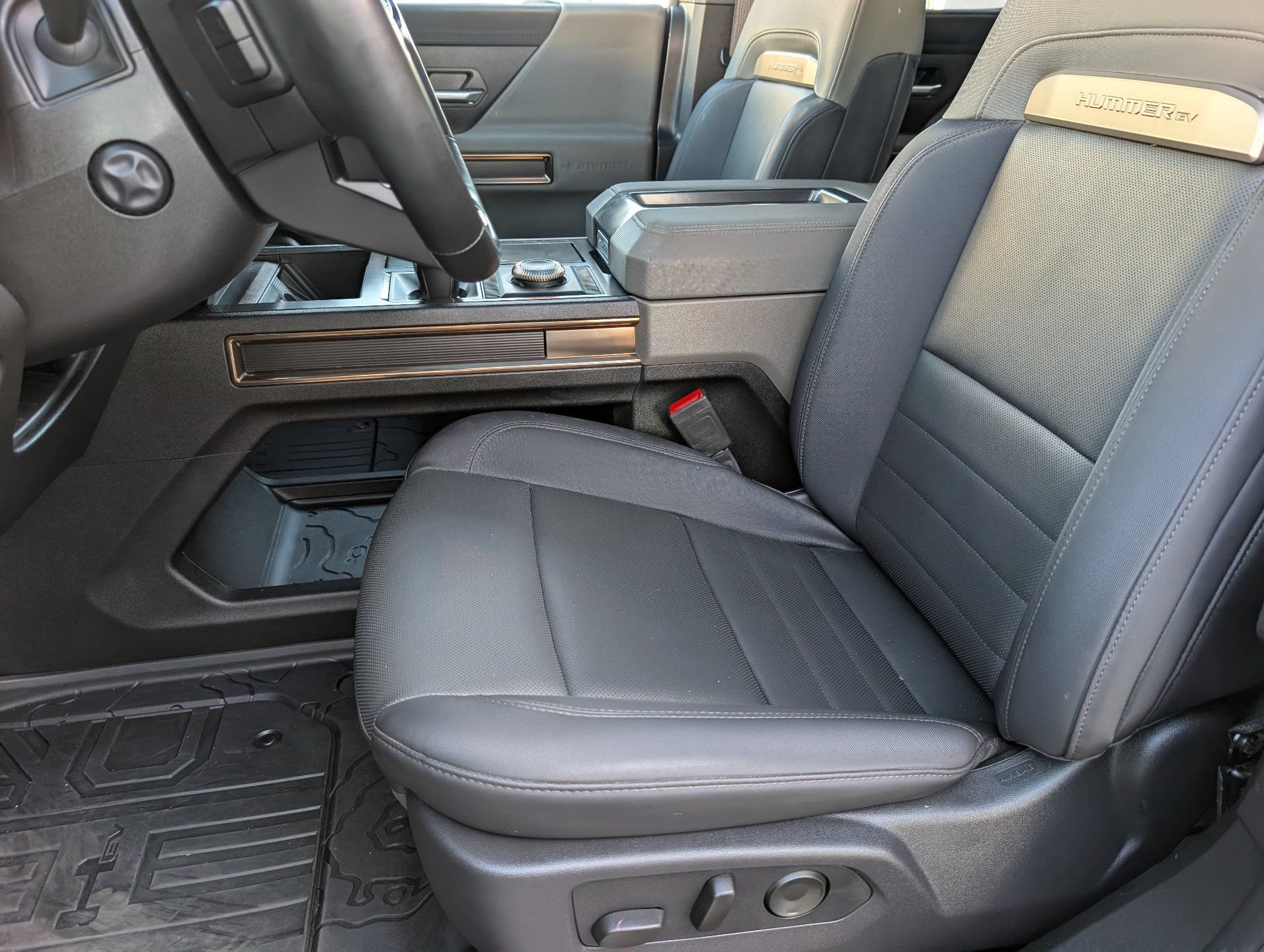 Used 2024 GMC Hummer EV 3X AWD/4WD image 17