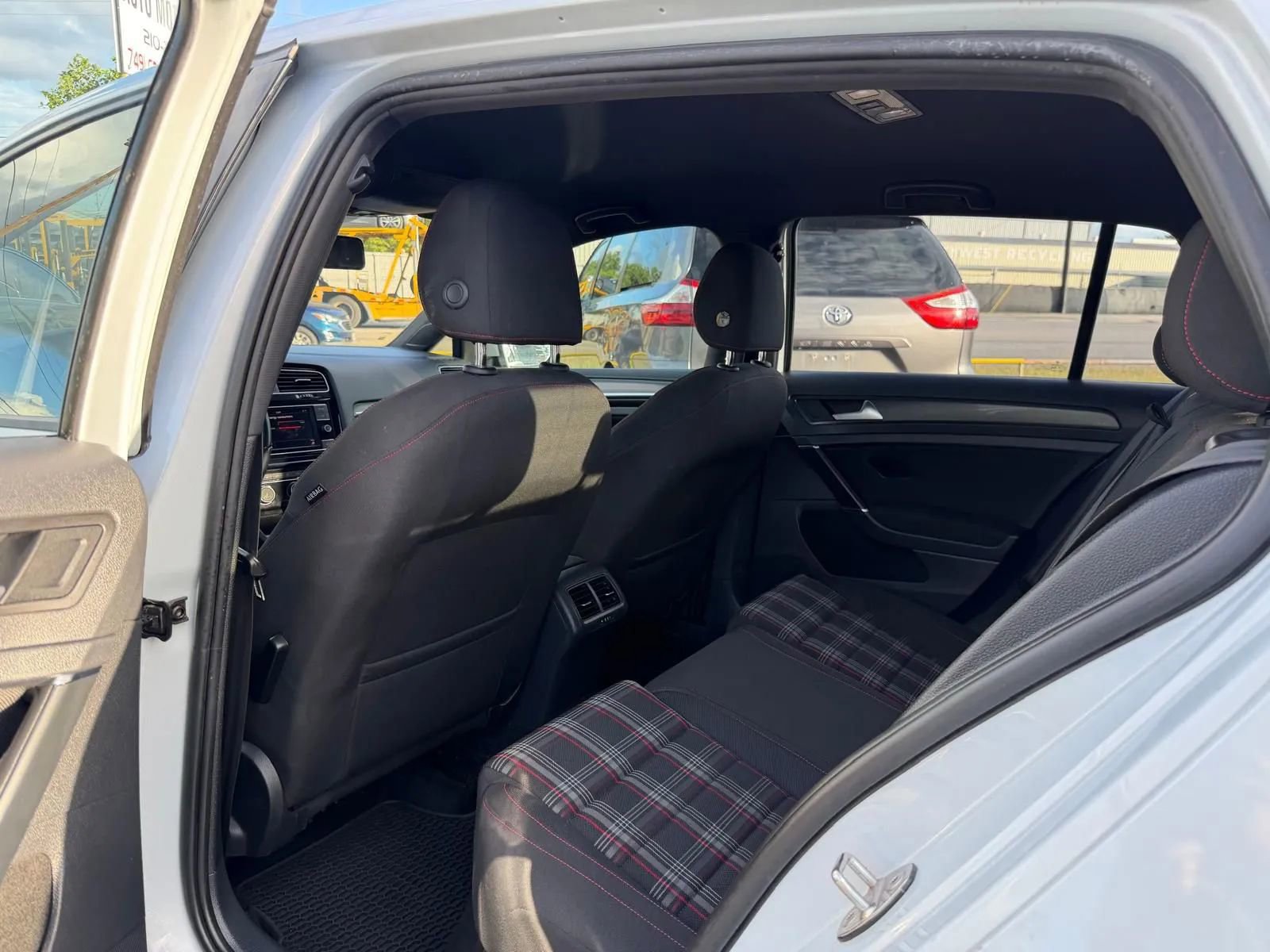 Used 2019 Volkswagen GTI S FWD image 12