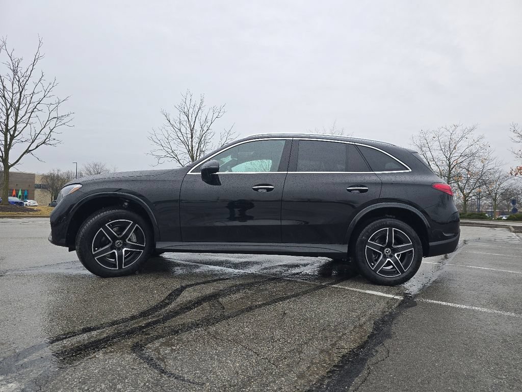Used 2026 Mercedes-Benz GLC 300 4MATIC image 13