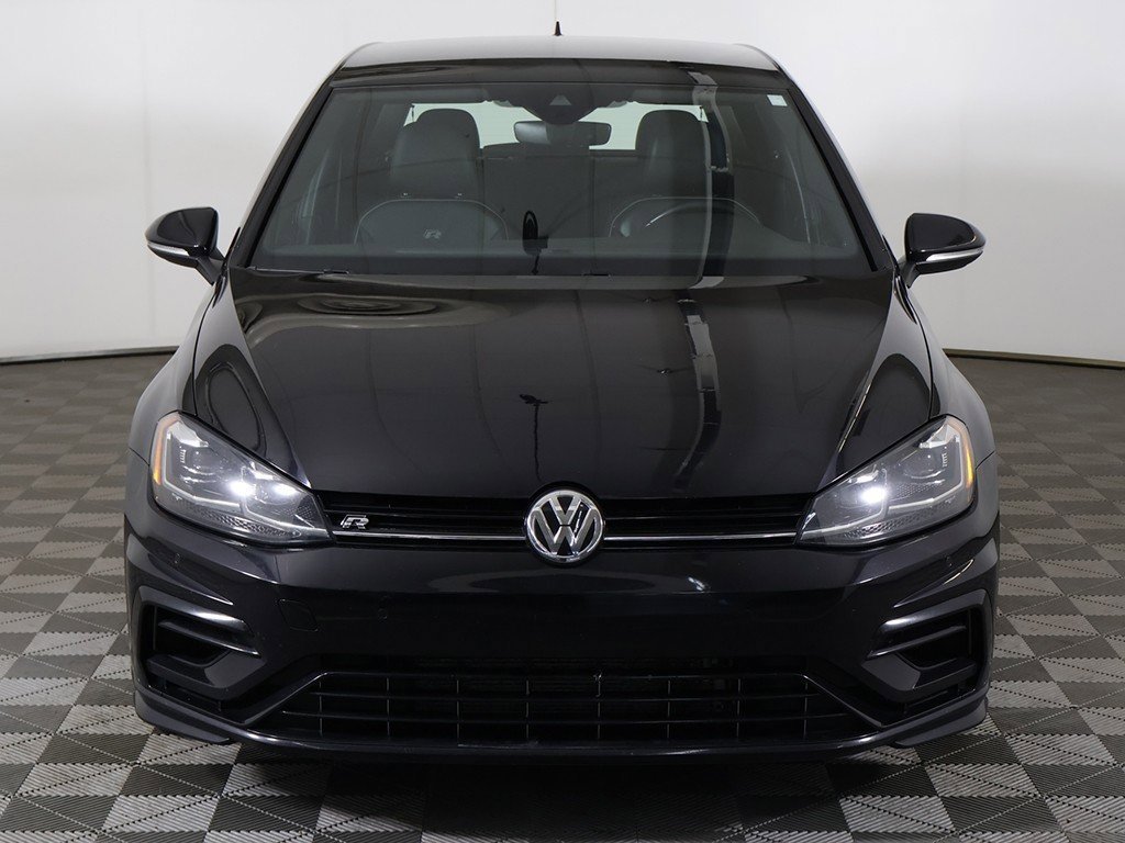 Used 2018 Volkswagen Golf R 4-Door image 11