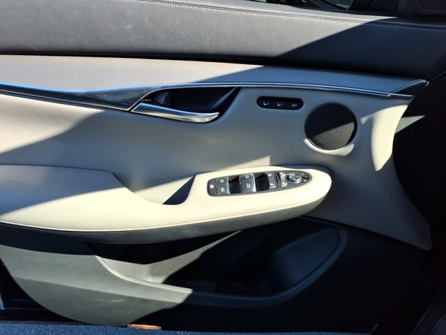 Used 2024 INFINITI QX50 Luxe FWD image 24