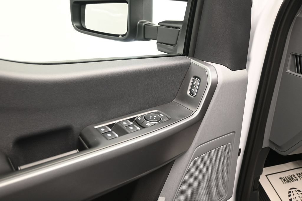 New 2026 Ford F250 XL w/ STX Appearance Package AWD/4WD image 9