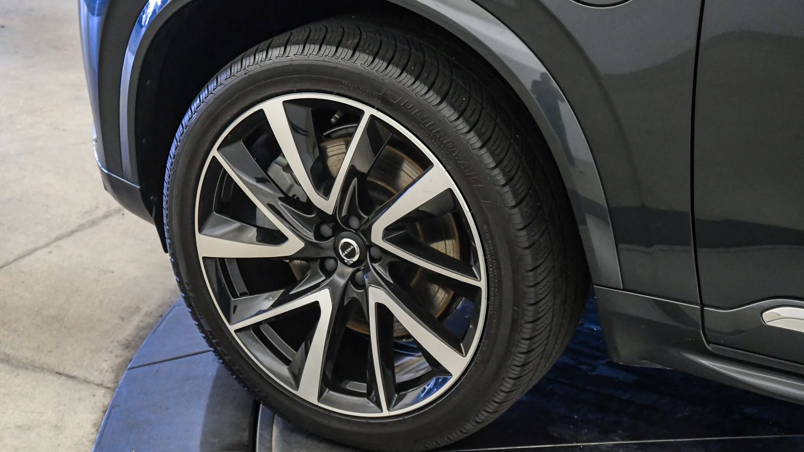 Used 2022 Volvo XC90 T8 Inscription Expression w/ Advanced Package AWD/4WD image 10