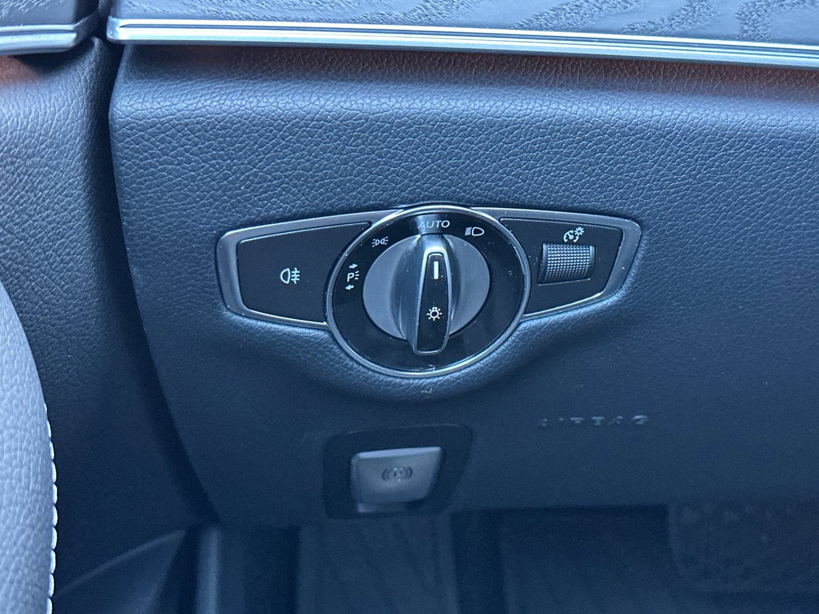 Used 2023 Mercedes-Benz E 450 4MATIC Sedan image 31