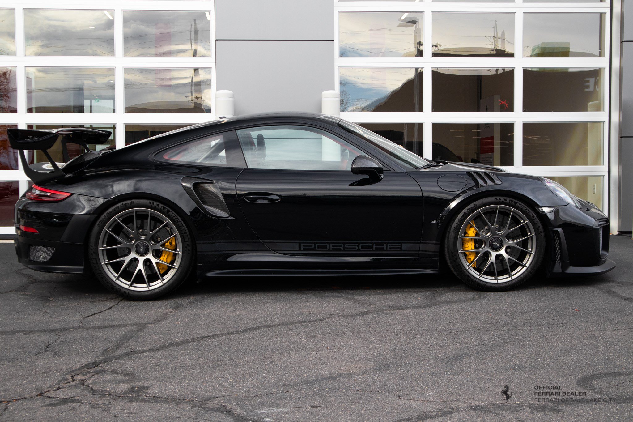 Used 2018 Porsche 911 GT2 RS RWD image 8