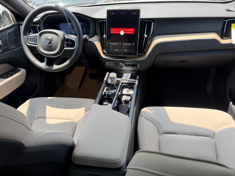 New 2026 Volvo XC60 T8 Plus w/ Climate Package AWD/4WD image 5