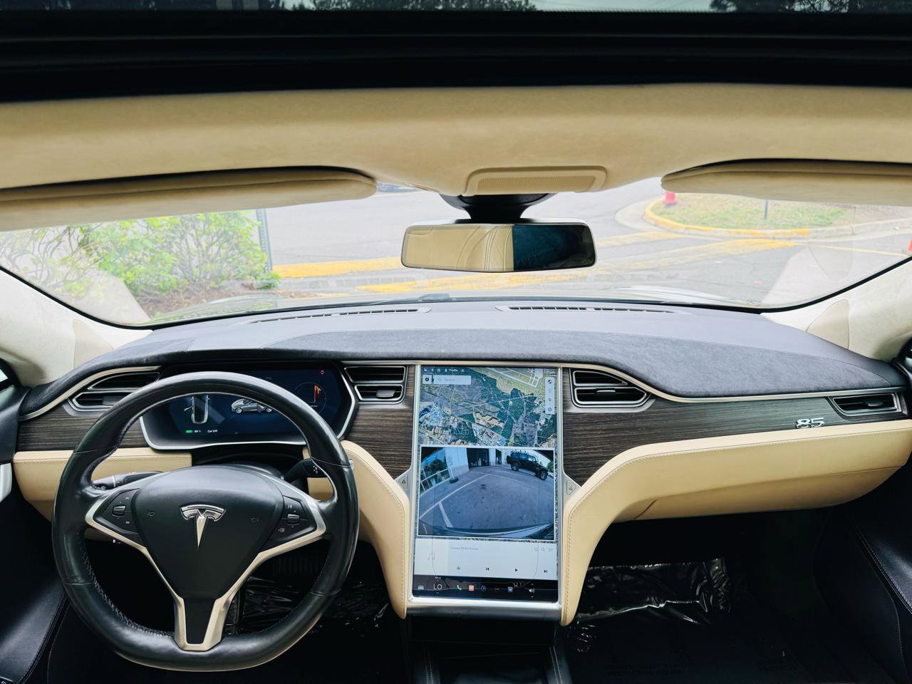 Used 2015 Tesla Model S 85D AWD/4WD image 11