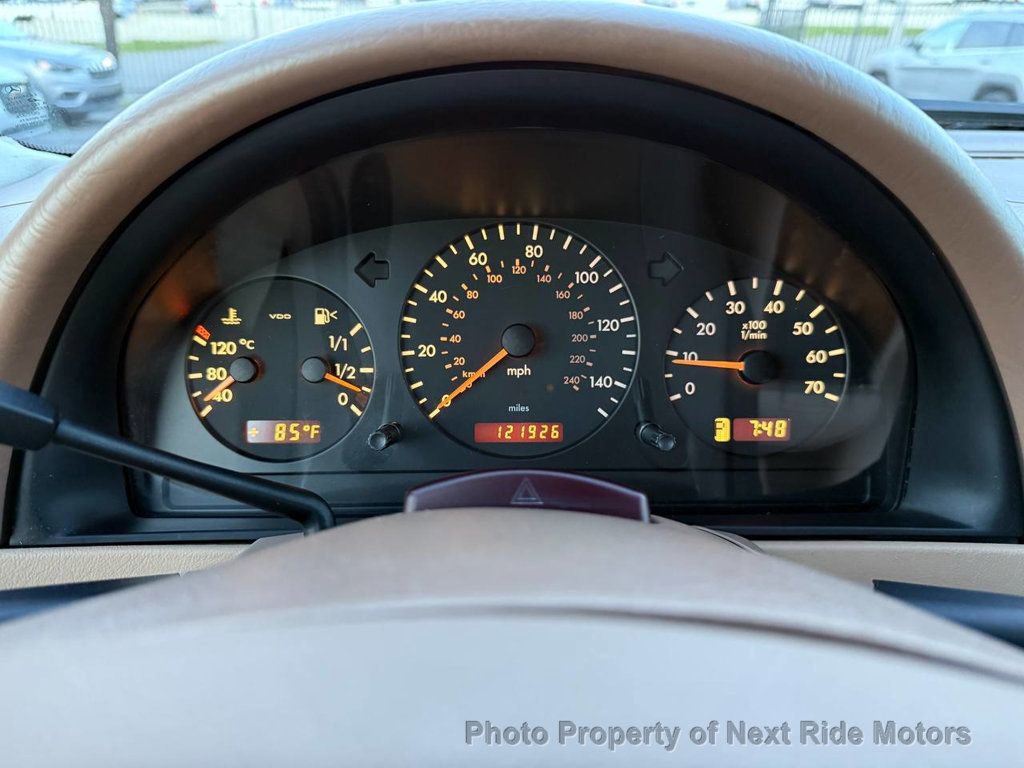 Used 2002 Mercedes-Benz ML 320 4MATIC image 20